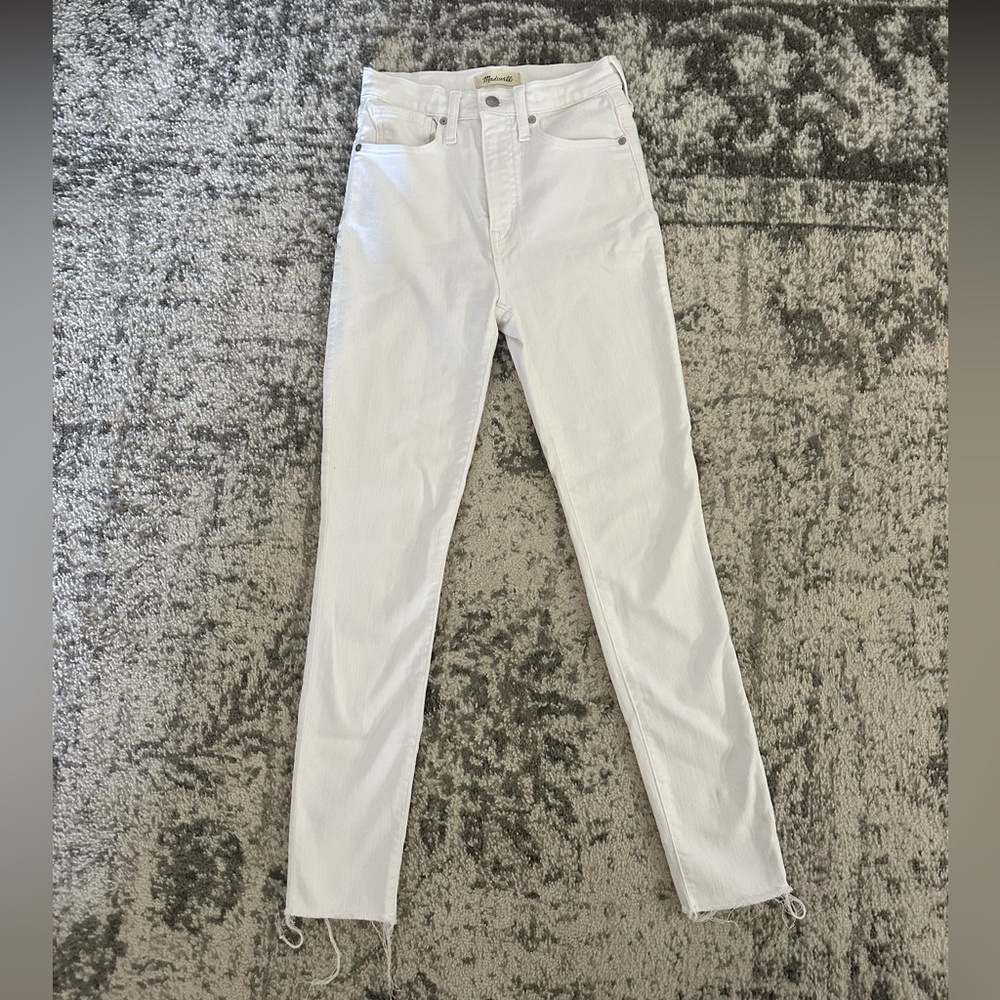 Madewell 11” High-Rise Skinny Jeans in Pure White